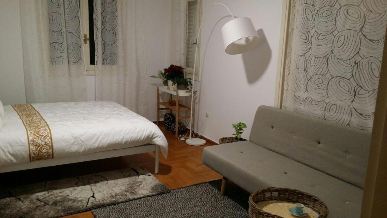 Rooms In Central Афины Экстерьер фото